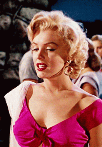 Marilyn Monroe Sassy GIF. Мэрилин Монро Ниагара анимации. Мэрилин Монро Ниагара гифы.