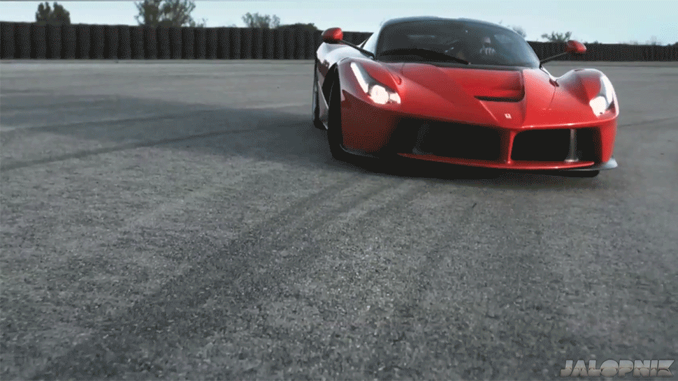 Ferrari LAFERRARI дрифт, Машина гиф, Спорткары гиф, Гиф машины крутые.