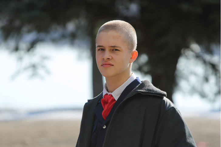 Актёр Леон Кемстач, сыгравший 14-летнего Андрея в сериале «Слово пацана.