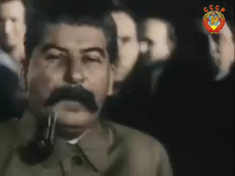 Гифка Сталин с трубкой. Гифка Сталин с трубкой.