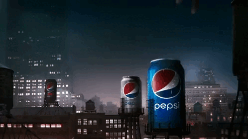 Креативная живая gif картинка из рекламы Пепси колы.