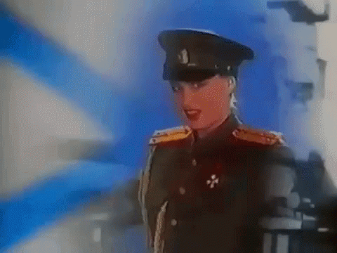 Смешная гифка с девушкой в военной форме "Ты проверен в боях и походе! Андреевский флаг!". Смешная гифка с девушкой в военной форме "Ты проверен в боях и походе! Андреевский флаг!".