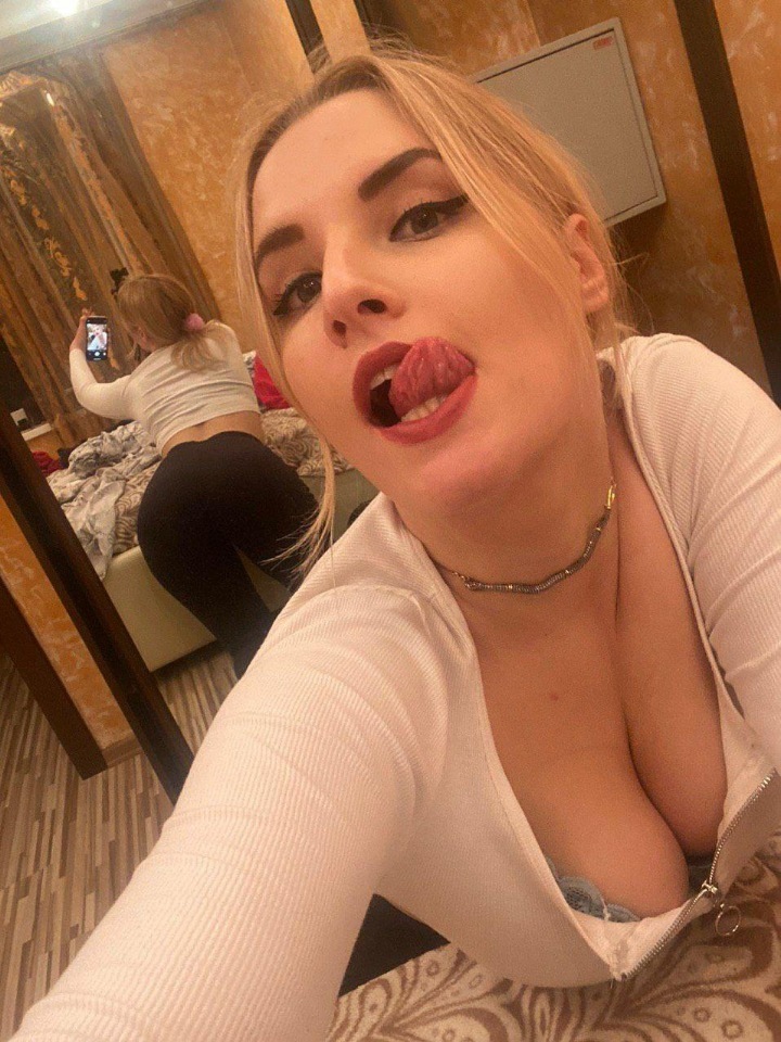 Klubni4ka_Liza Елизавета, Тиктокерша клубничка Лиза.