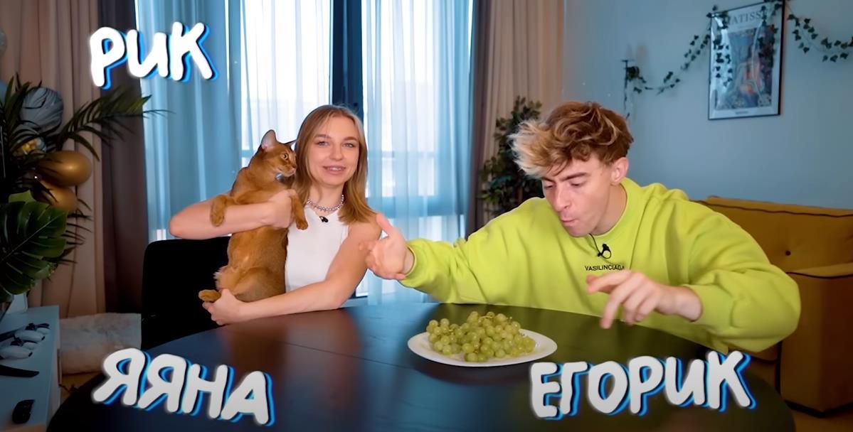 Русская знаменитость начала свою карьеру в качестве блогерши на YouTube, где создавала видео о моде, красоте и жизни в целом.