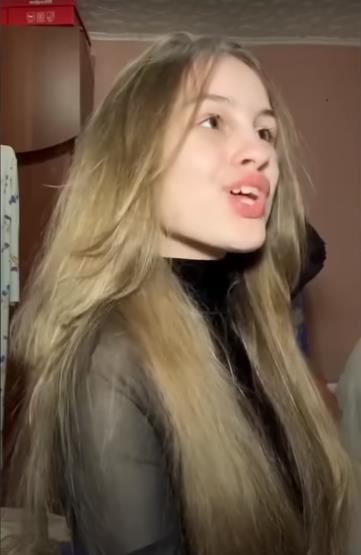 Фотки из социальных сетей даши.