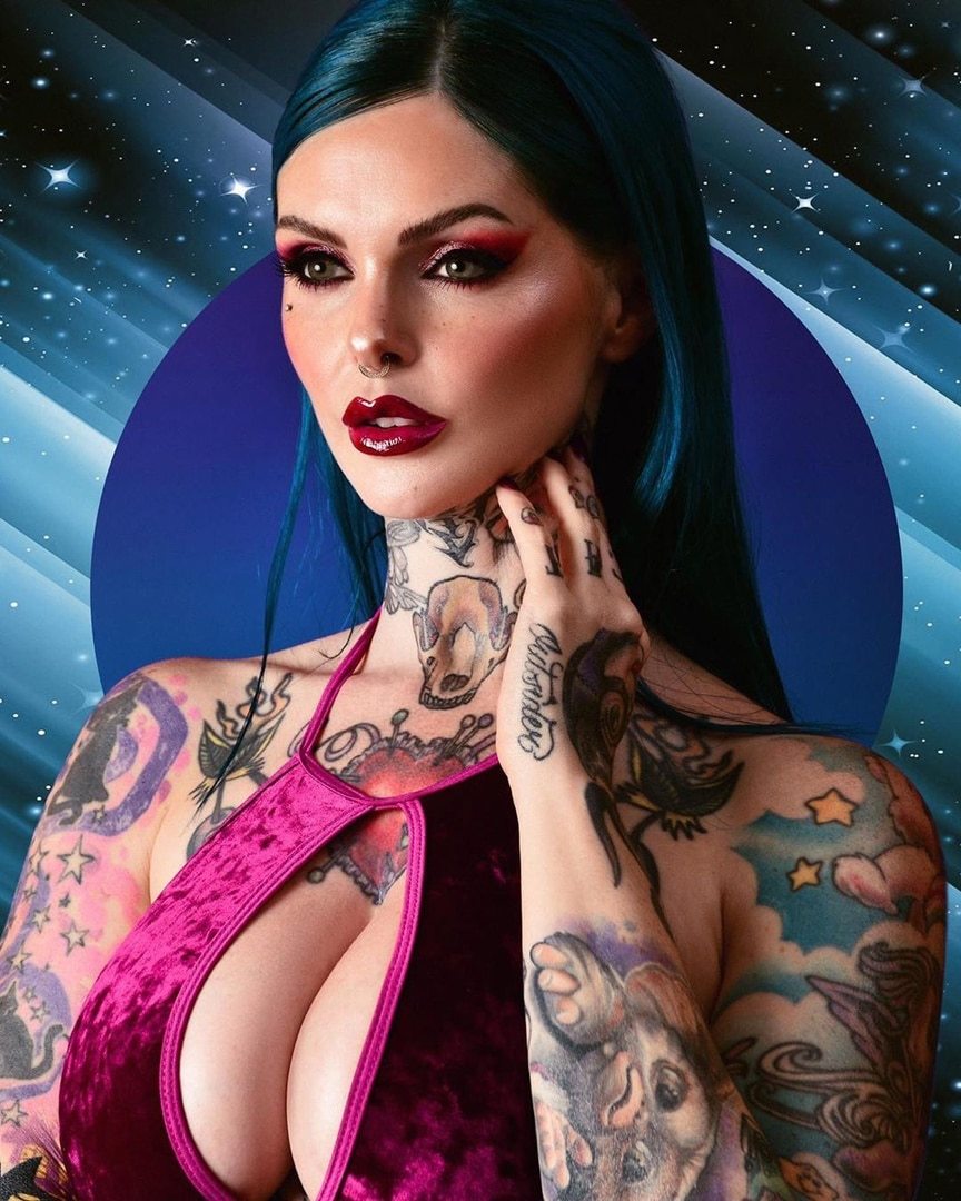 Новый слив Riae.