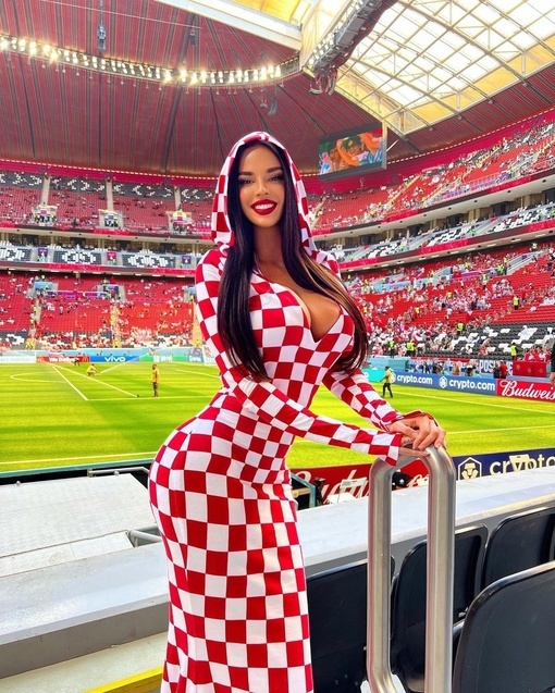 До чемпионата мира по футболу в Катаре 2022 ivana knoll не была зарегистрирована на onlyfans.
