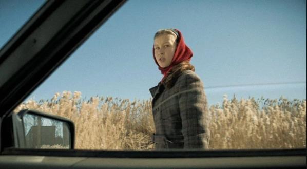Анна Пересильд в роли  Айгуль (Слив фото из сериала "Слова пацана" 2023).