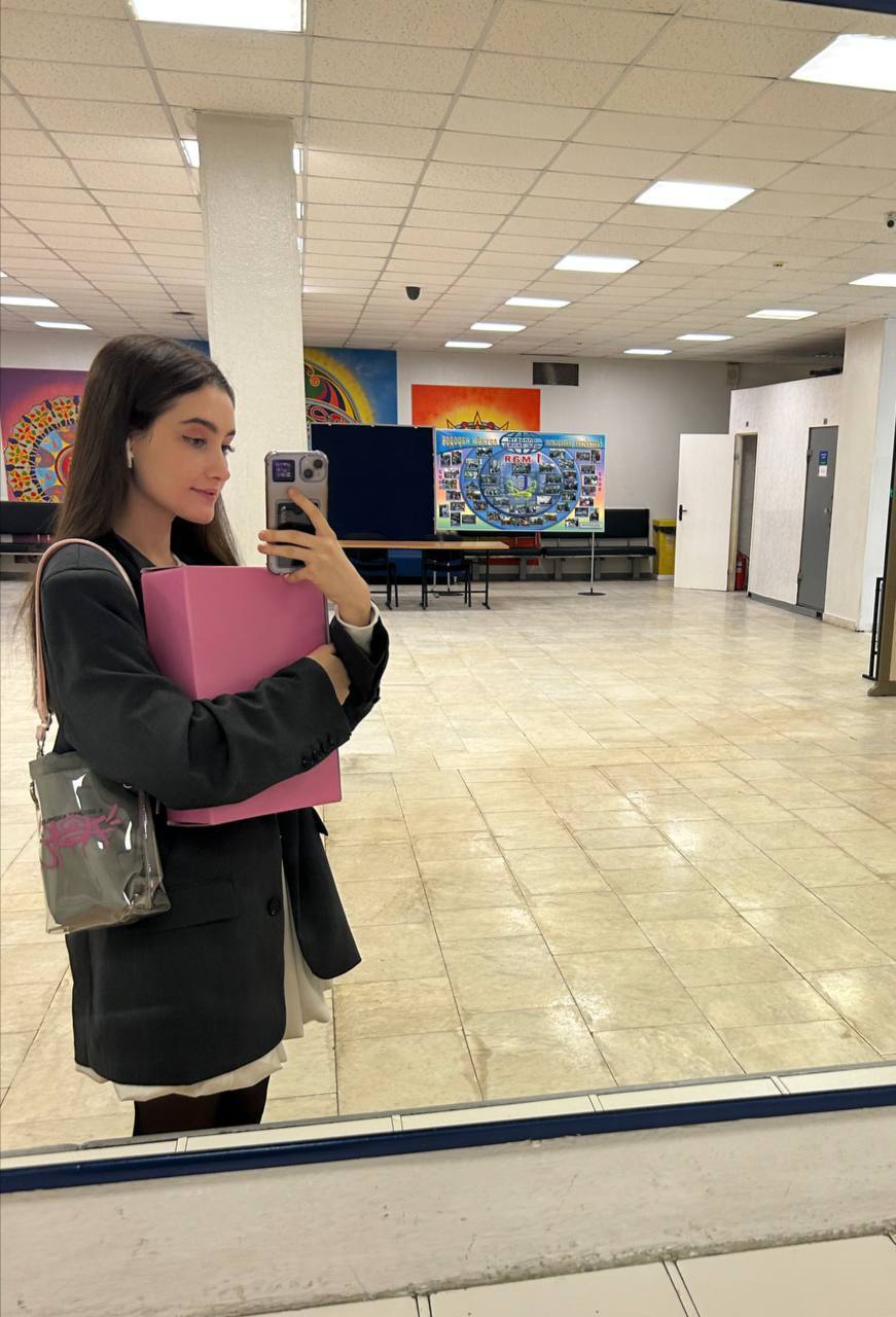 Селфи после шоппинга.
