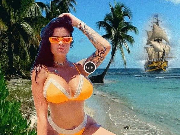 Гифки Девушки и Море